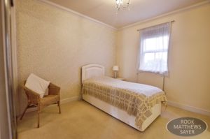 Photo 14- click for photo gallery